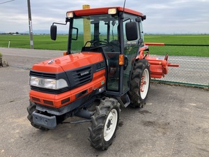 クボタ KUBOTA トラクター キャビン付き グランデル 640アワー GL261 可動品 直接引取り限定