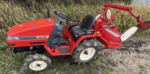 ヤンマートラクタ　Ke-2D 372時間 4WD ディーゼル